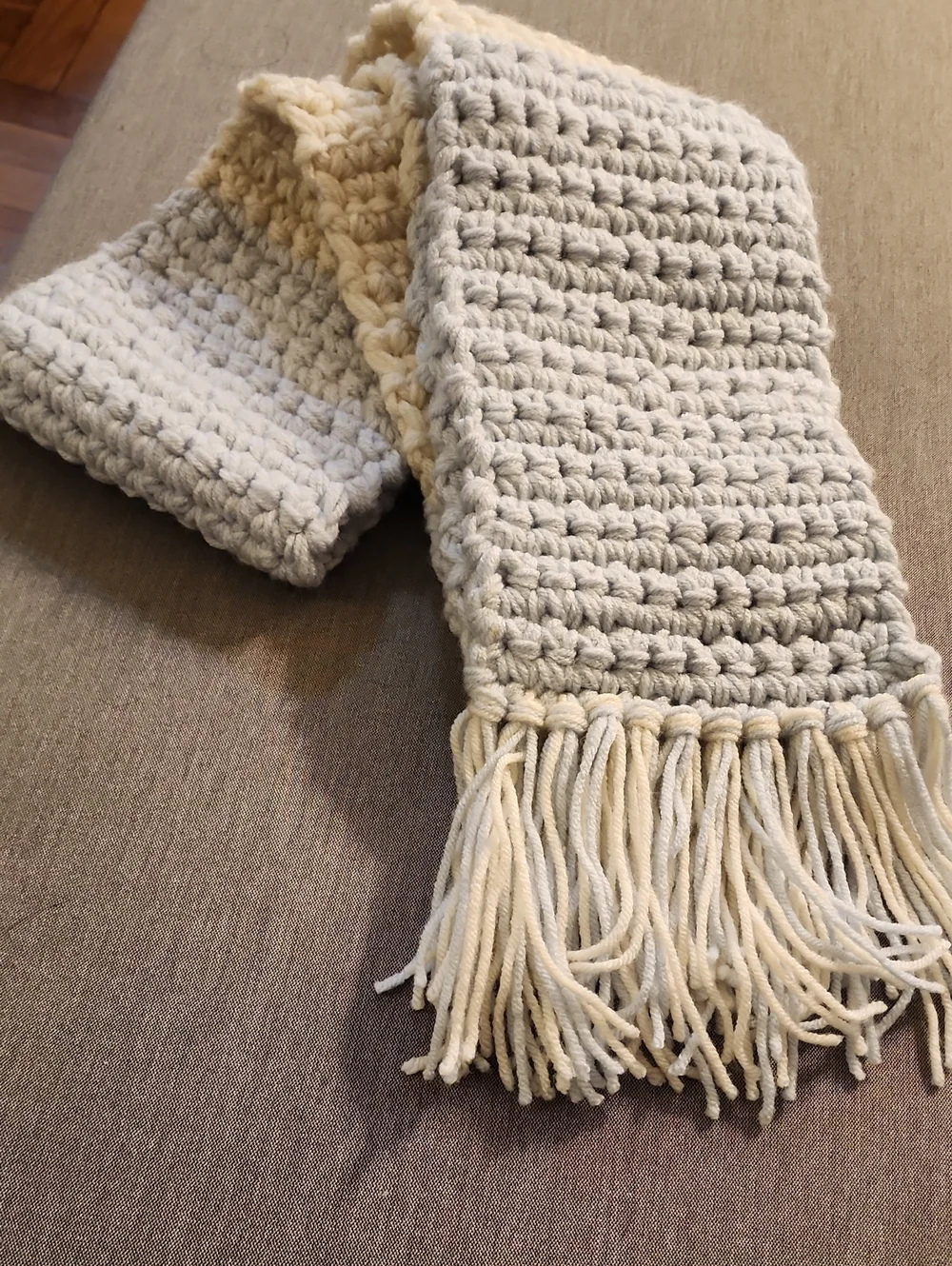 Handknit  Cream Crochet Fringe Woolen Scarf